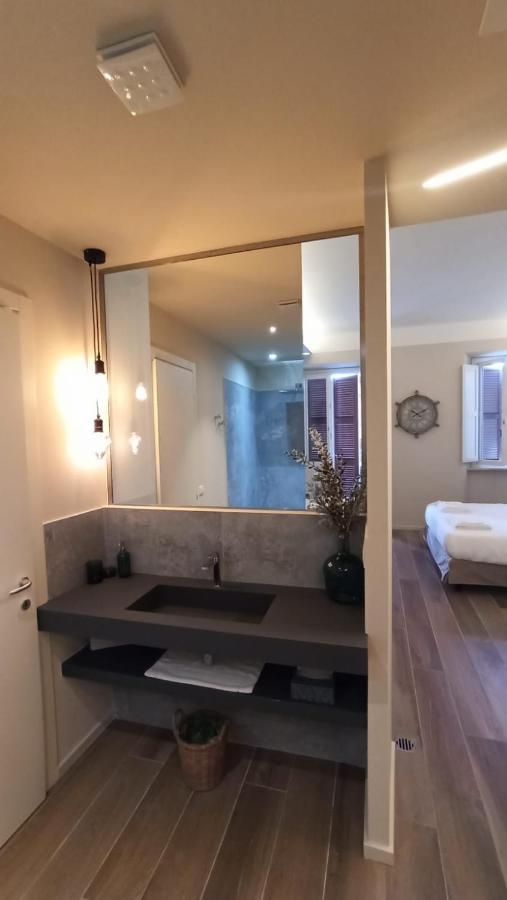 La Romantica Camere E Wellness เซนีกัลเลีย ภายนอก รูปภาพ