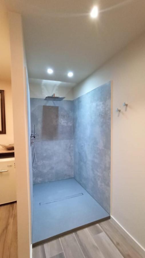 La Romantica Camere E Wellness เซนีกัลเลีย ภายนอก รูปภาพ
