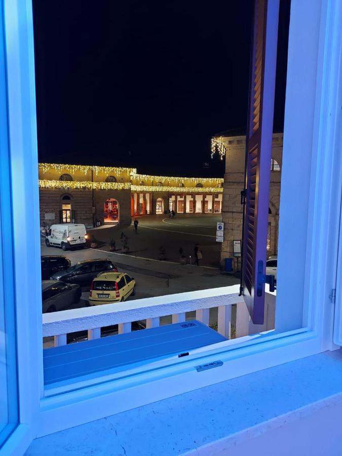 La Romantica Camere E Wellness เซนีกัลเลีย ภายนอก รูปภาพ