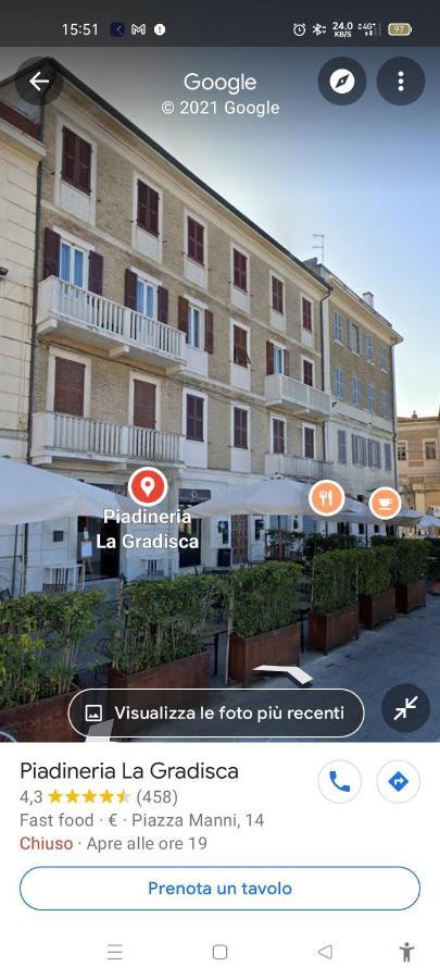 La Romantica Camere E Wellness เซนีกัลเลีย ภายนอก รูปภาพ